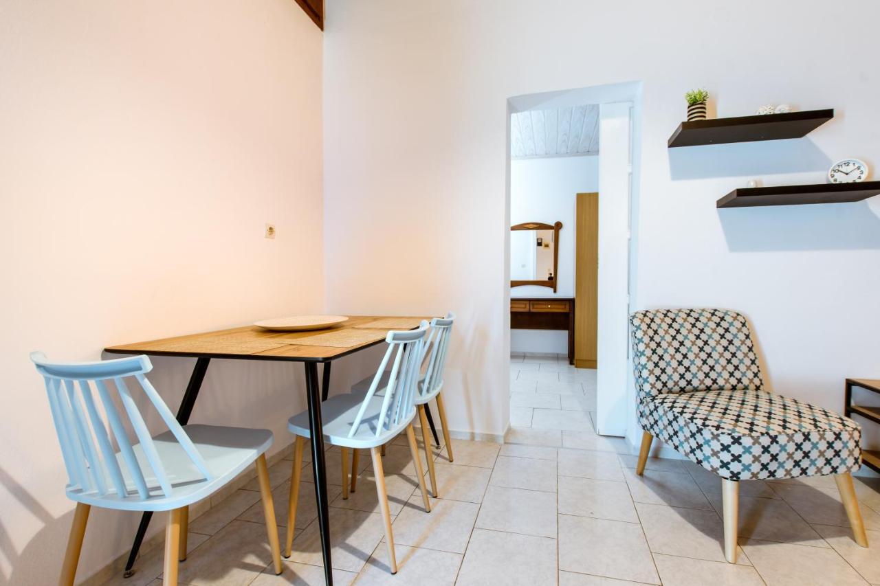 Koulouris Apartments & Studios Каливес Экстерьер фото