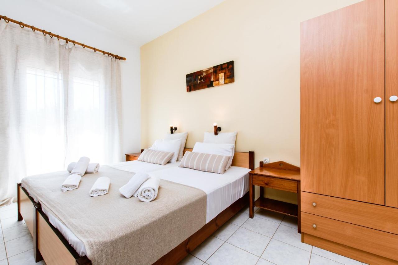 Koulouris Apartments & Studios Каливес Экстерьер фото