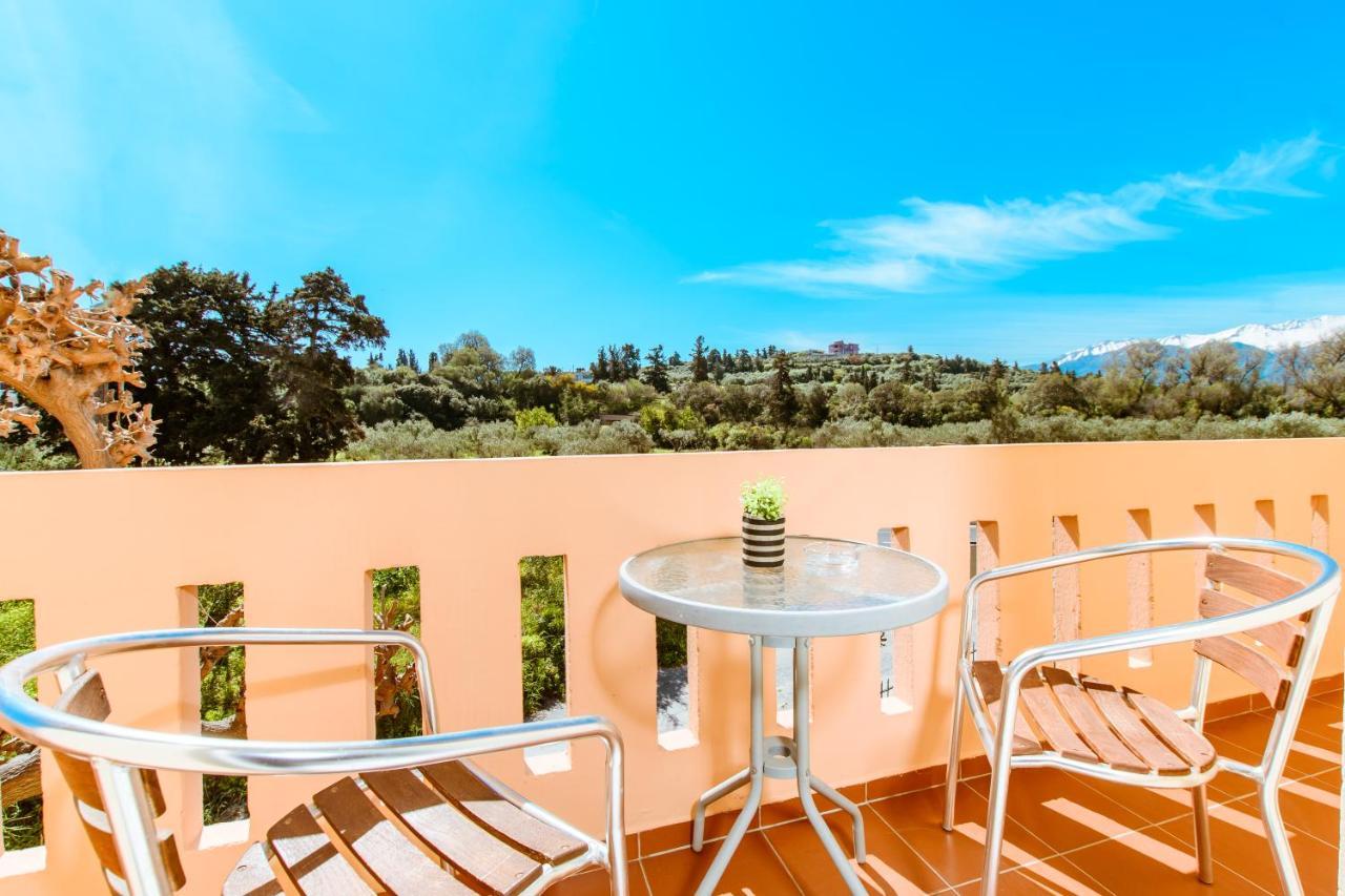 Koulouris Apartments & Studios Каливес Экстерьер фото