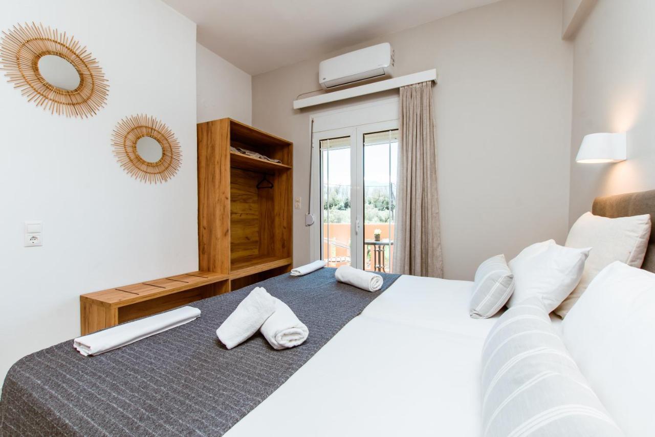 Koulouris Apartments & Studios Каливес Экстерьер фото